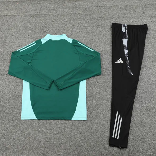 Manchester United 24/25 Tracksuit Green