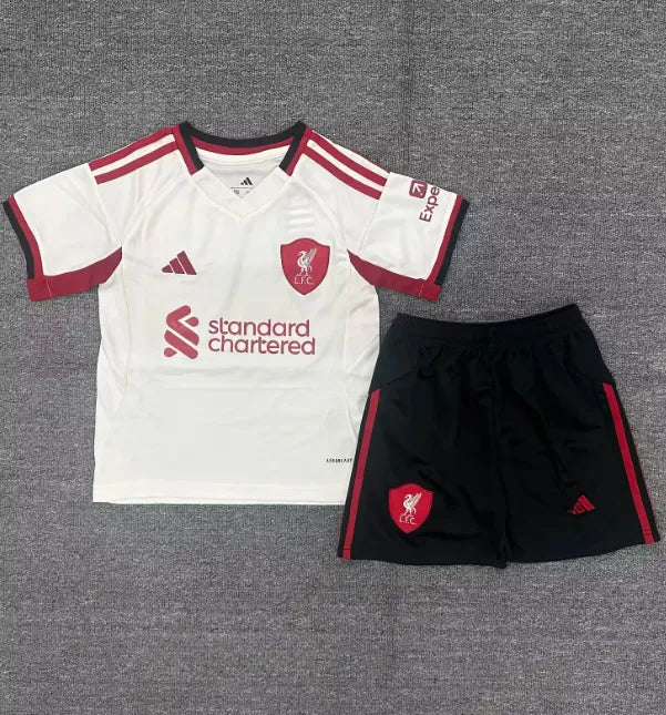 Liverpool 25/26 Away Full Kit