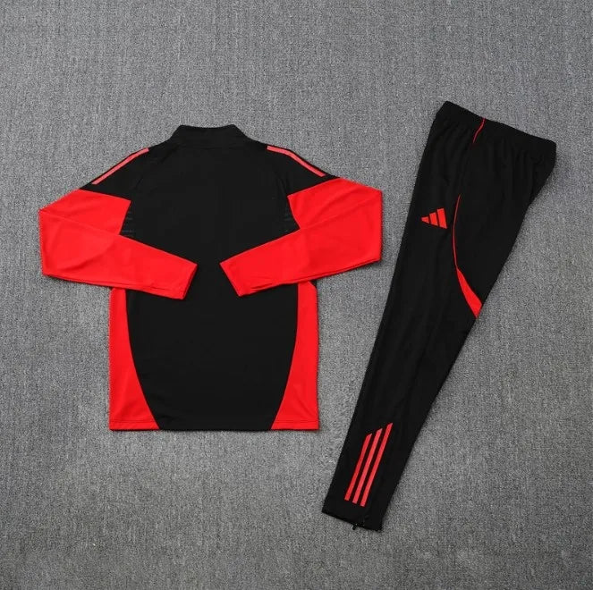Bayern 25/26 Zipper Tracksuit Black