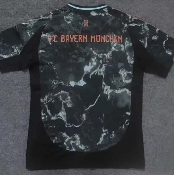 Bayern 24/25 Away Kit
