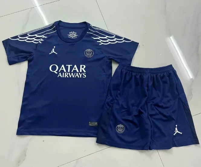 Paris 24/25 4th Full Kit