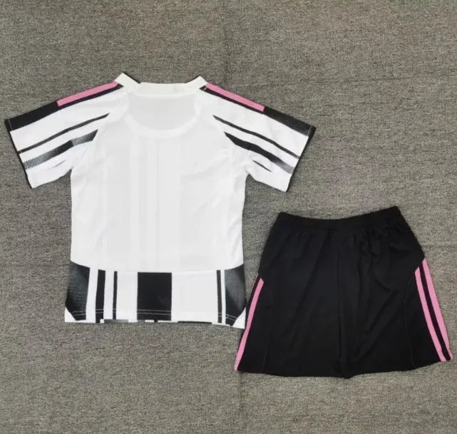 Juventus 25/26 Home Full Kit