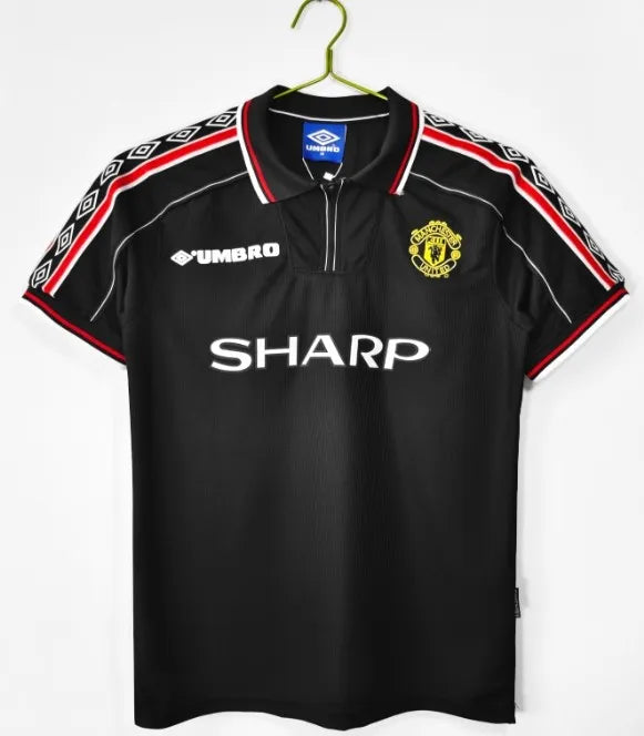 Manchester United 1998/1999 Retro Kit