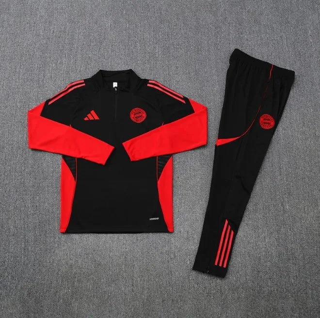 Bayern 25/26 Zipper Tracksuit Black