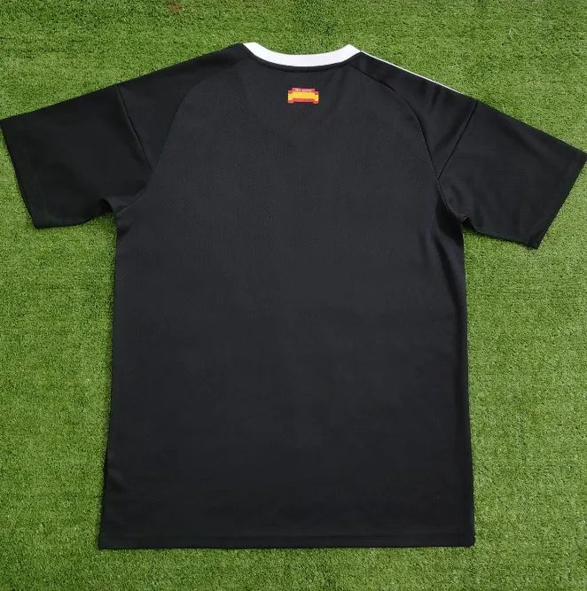Real Madrid 24/25 goalkeeper Kit Black