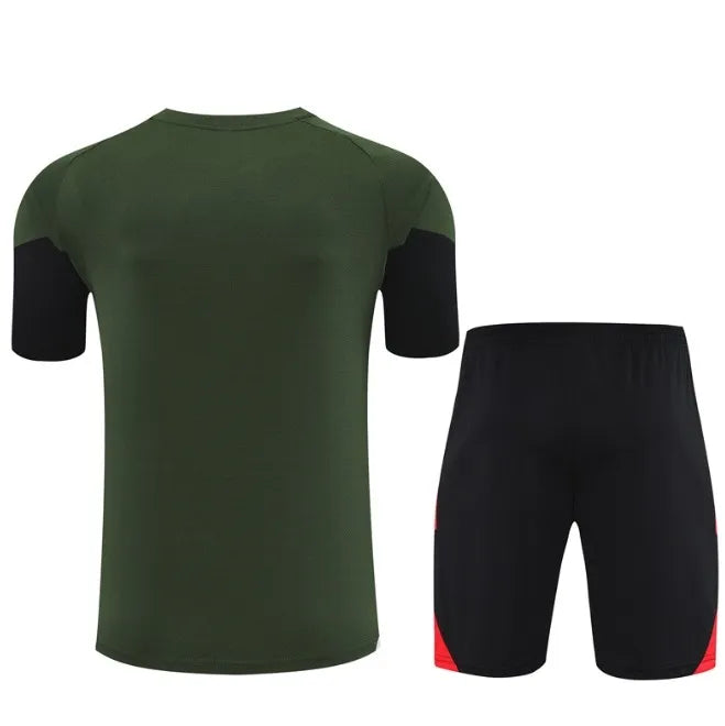 Bayern 25/26 Full Kit Green