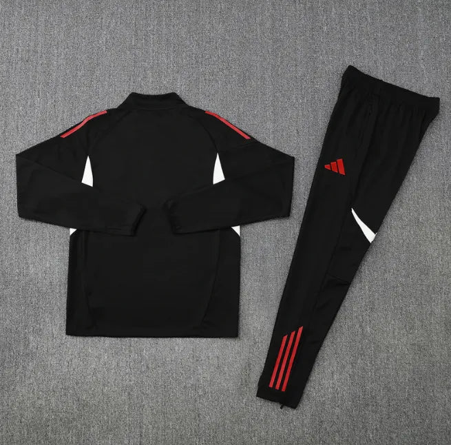 Liverpool 25/26 Tracksuit Black