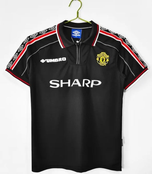 Manchester United 1998/1999 Retro Kit