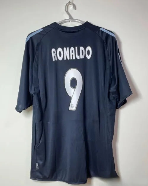 Real Madrid 2003/2004 Away Retro Kit