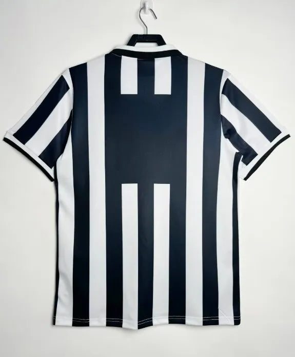 Juventus 1994/1995 Home Retro Kit