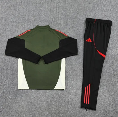 Bayern 25/26 Zipper Tracksuit Green