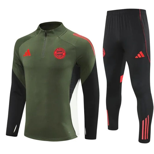 Bayern 25/26 Zipper Tracksuit Green