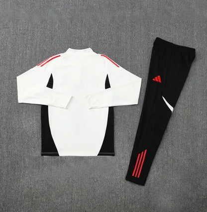 Liverpool 25/26 Tracksuit White