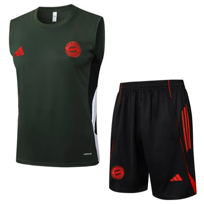 Bayern 25/26 Vest Dark Green