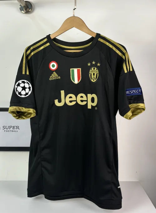 Juventus 2015/2016 Third Retro Kit